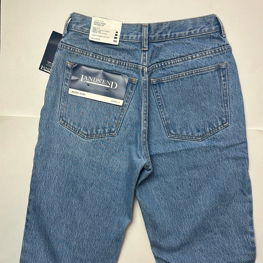 Lands’ End Misses Jeans Natural Fit Size 4 NWT - Picture 2 of 12